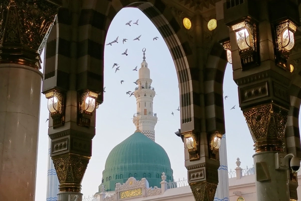 What is the secret behind the serenity of Medina?